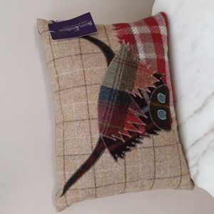 ScotlandShop Highland Cow Pillow